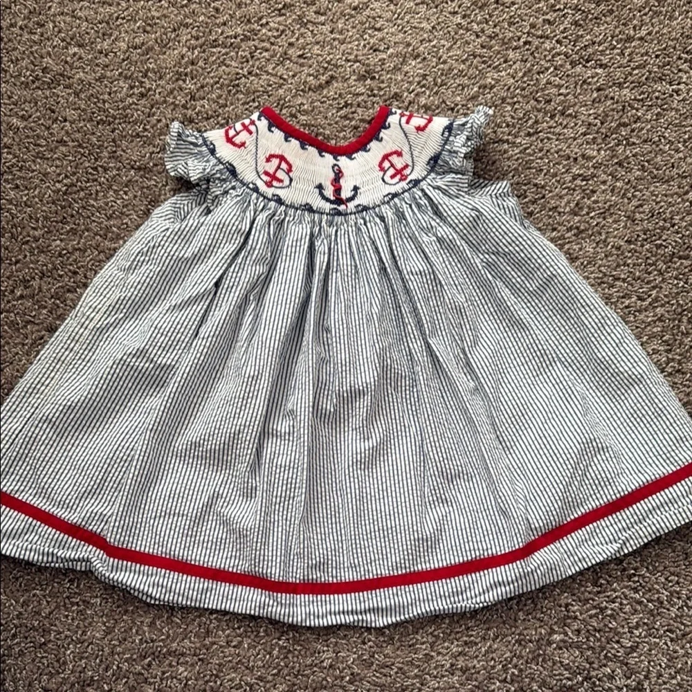 Baby girl smoked dress size 2 T